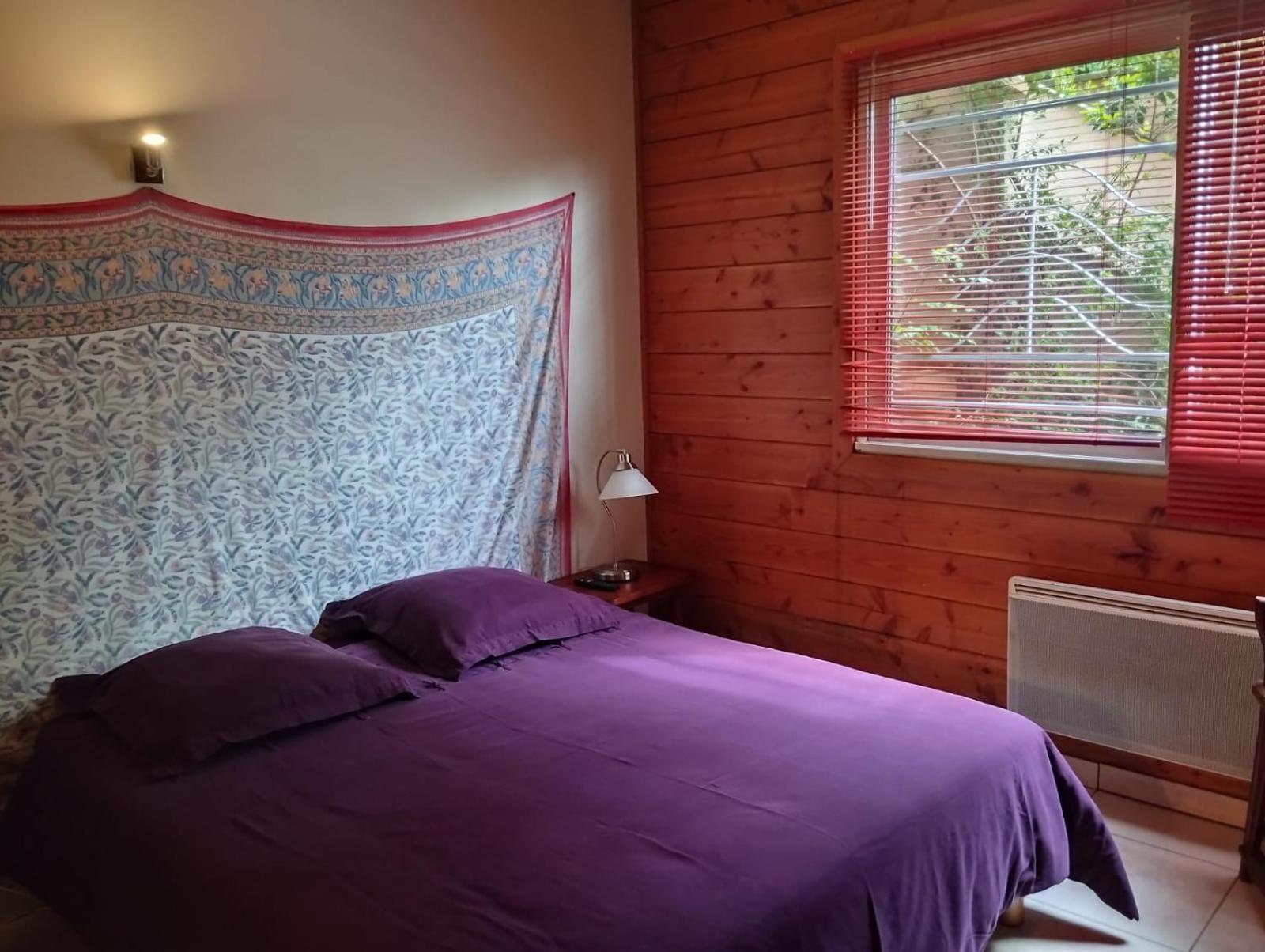 La Maison Du Coteau Bed & Breakfast Cachan