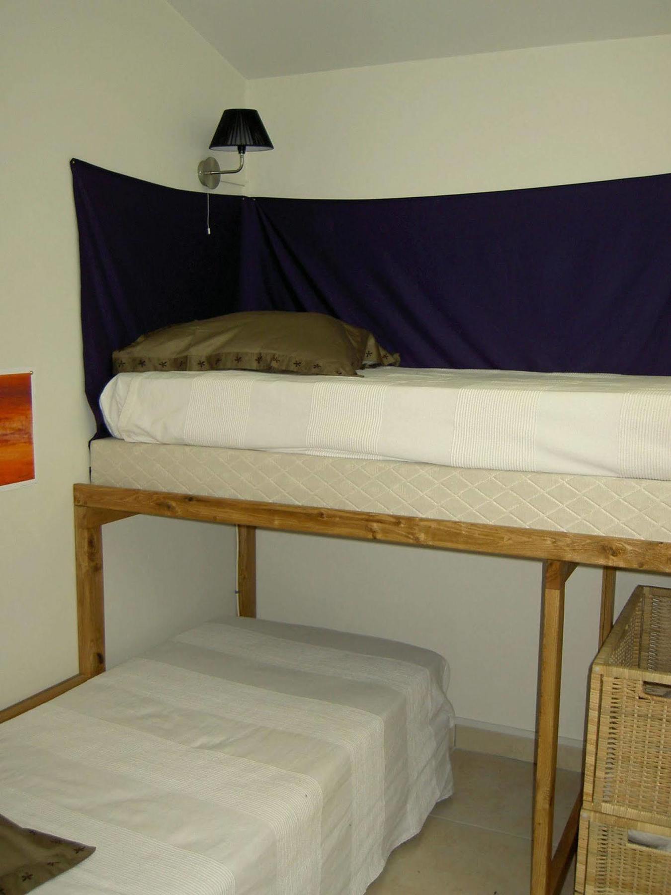 La Maison Du Coteau Bed & Breakfast Cachan
