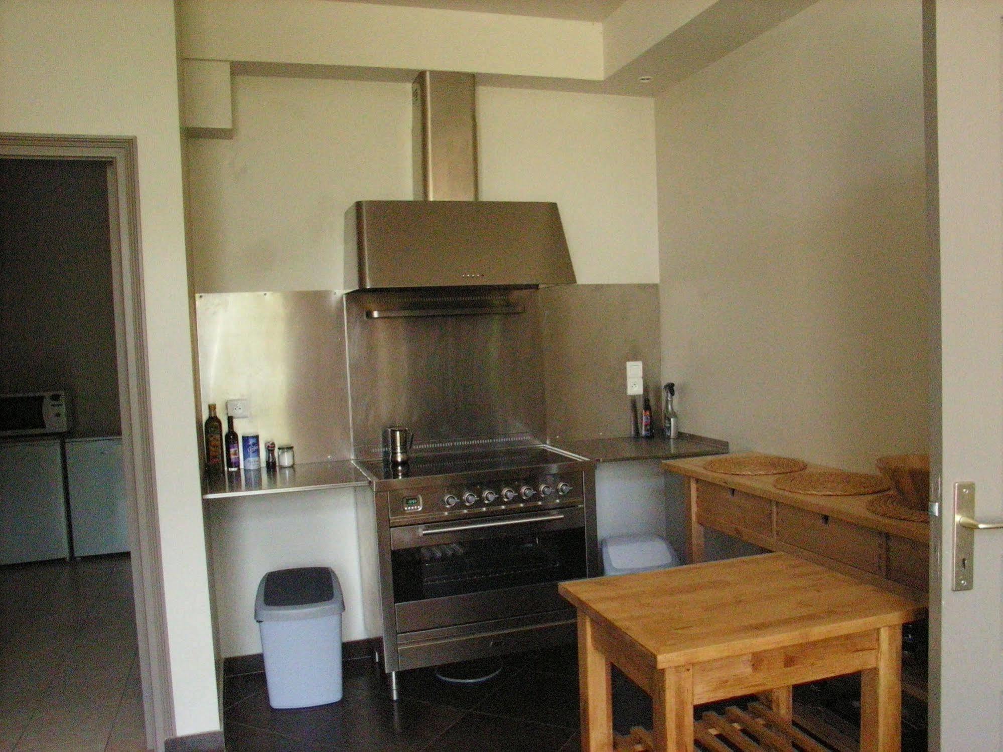 La Maison Du Coteau Bed & Breakfast