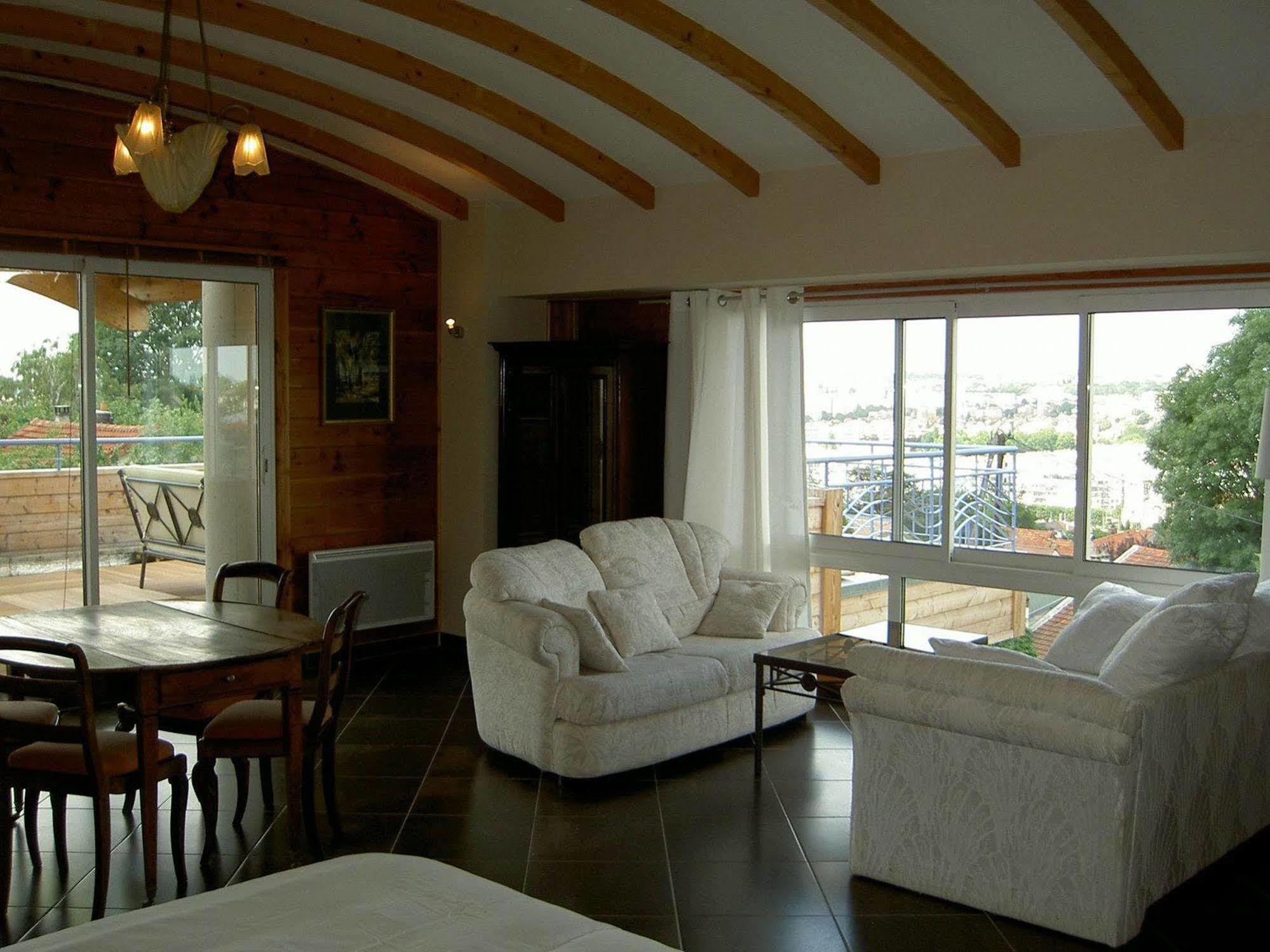 La Maison Du Coteau Cachan